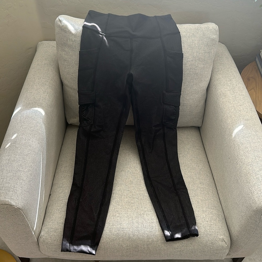 Lululemon Cargo tights